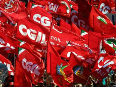 Κλιμακώνονται οι κινητοποιήσεις κατά της κυβέρνησης Ρέντσι