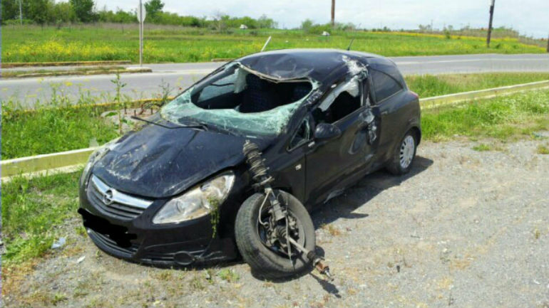 Βγήκε χωρίς γρατζουνιά…  απ’ το «στραπατσαρισμένο» αυτοκίνητό του