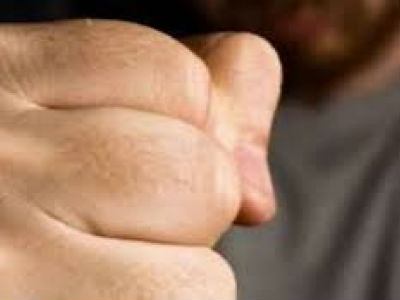 Τα συνθήματα υπέρ της Χρυσής Αυγής εξαγρίωσαν τους αντιεξουσιαστές