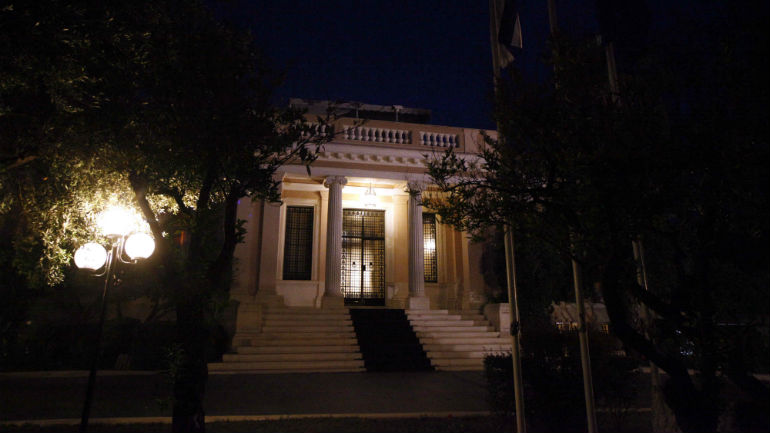 Μαξίμου: «Η λαϊκή εντολή μάς δεσμεύει σε κομβικά ζητήματα»