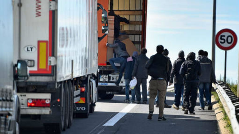 Γαλλία: Κυκλοφοριακά προβλήματα στη σήραγγα της Μάγχης