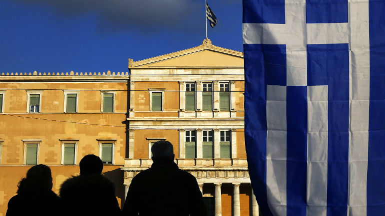 Le Monde: «Ας σώσουμε την Ελλάδα με δημοκρατία»