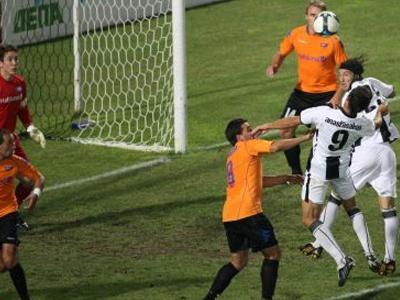 Καρδιοχτύπησε αλλά πέρασε ο ΠΑΟΚ