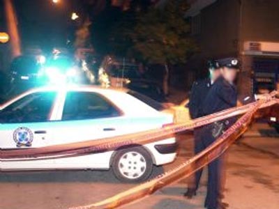 Πυροβόλησαν και λήστεψαν 27χρονη στο Περιστέρι