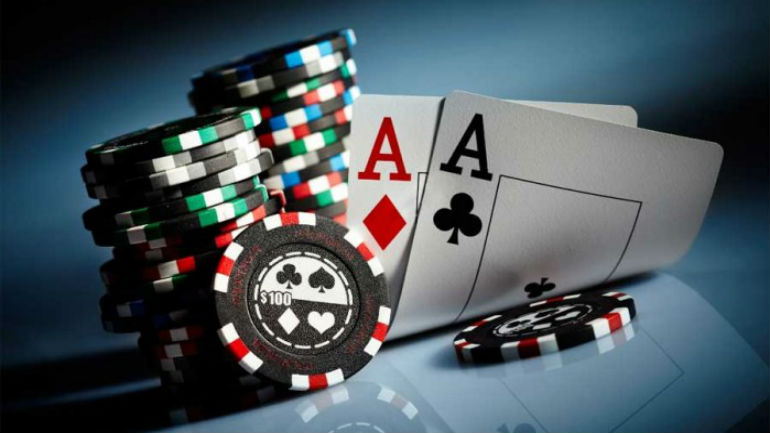 Ηράκλειο: Τους «τσάκωσαν» πάνω στην τσόχα