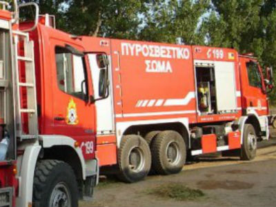 Κοζάνη: Διπλοκατοικία τυλίχθηκε στις φλόγες