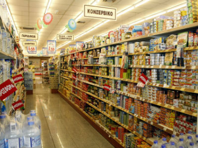 Ελαφροχέρες… ηλικιωμένες «άδειασαν» σούπερ μάρκετ