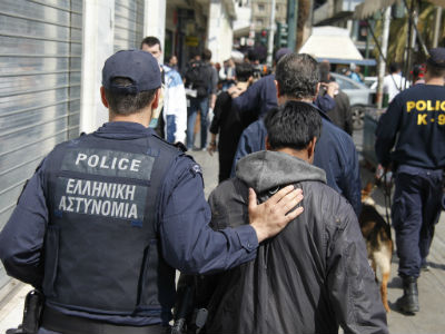 Θεσσαλονίκη: Βαριές ποινές κύκλωμα δουλεμπόρων