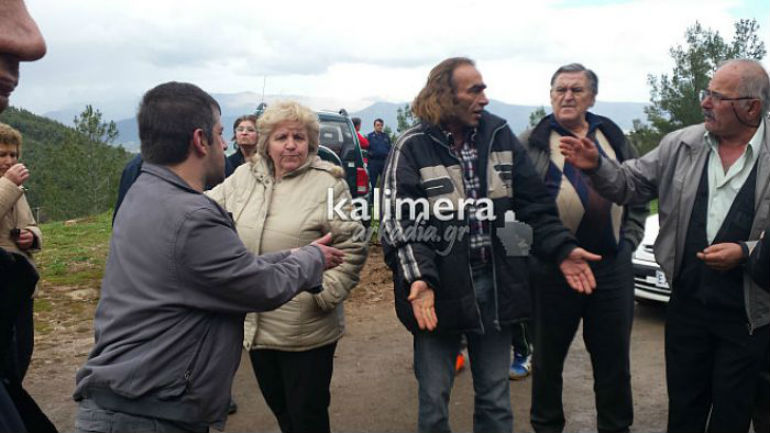 Τρίπολη: Έφτασαν τα πρώτα σκουπίδια εν μέσω αντιδράσεων