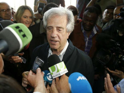 Ουρουγουάη: Επιστρέφει στον προεδρικό θώκο ο Ταμπάρες Βάσκεζ