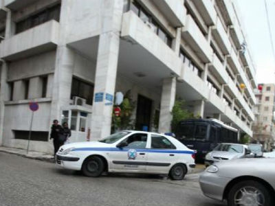 Πουλούσαν ναρκωτικά δίπλα σε εκκλησία