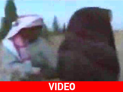 Τζιχαντιστές λιθοβολούν μέχρι θανάτου κατηγορούμενη για μοιχεία