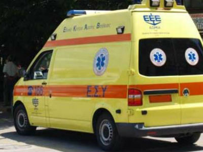 Στο νοσοκομείο ανήλικος μετανάστης που κρύφτηκε σε τροχό λεωφορείου