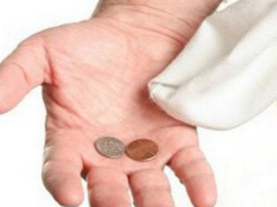 «Δεν ζητώ ελεημοσύνη» – Η απάντηση του υπουργείου Οικονομικών