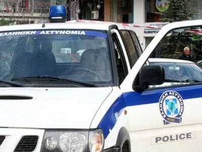 Ο συναγερμός χτυπούσε κι αυτοί συνέχιζαν να κλέβουν