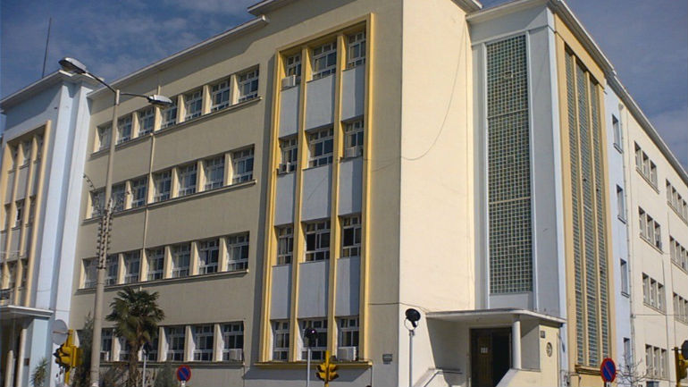 Θεσσαλονίκη: Εισέβαλαν σε σχολείο και άρπαξαν ηλεκτρονικό εξοπλισμό