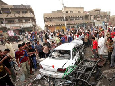 Πολύνεκρες βομβιστικές επιθέσεις στο Ιράκ