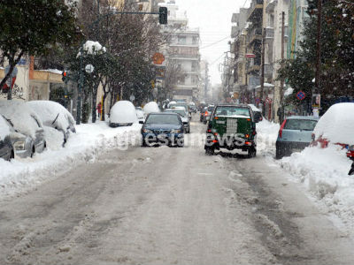 Βόλος: «Πόλεμος» Μπέου – ιδιοκτητών ταξί