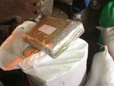 Έκαψαν εκατοντάδες κιλά ναρκωτικά