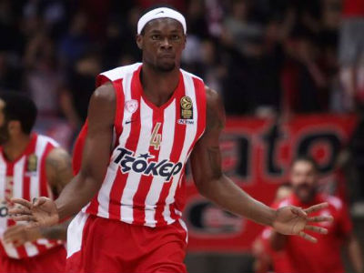 Πέτγουεϊ: «Σημασία έχει να κερδίζει η ομάδα»