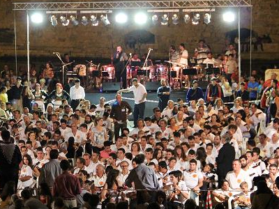 Στο βιβλίο των ρεκόρ Γκίνες η Μεγαλύτερη Ορχήστρα Μαντολίνου Κρήτης