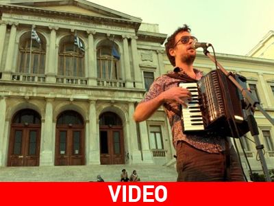 Κυκλοφόρησε το νέο βίντεο κλιπ του Κωστή Μαραβέγια