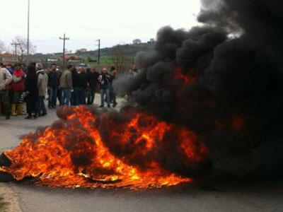 Ιερισσός: Πέφτουν πάλι δακρυγόνα