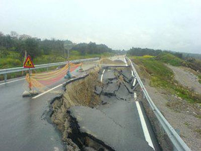 Επικίνδυνο το οδικό δίκτυο στην Ε.Ο. Πρέβεζας- Ηγουμενίτσας Επικίνδυνο το οδικό δίκτυο στην Ε.Ο. Πρέβεζας- Ηγουμενίτσας