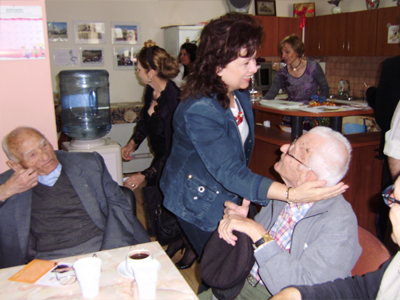 Σε ΚΑΠΗ της Καλλιθέας η Β. Μαργαρίτη