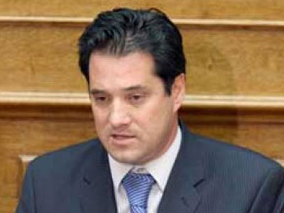 Σήκω πάνω κάτσε κάτω ο… Άδωνις