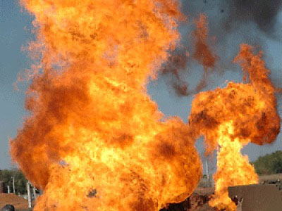 Φονική έκρηξη αγωγού πετρελαίου στο Μεξικό