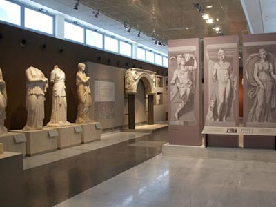 Η έλλειψη προσωπικού βάζει λουκέτο σε μουσεία