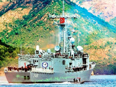 «Βόλτα» στο Αιγαίο από τουρκική κορβέτα