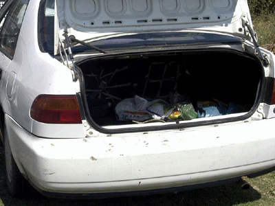 Εγκατέλειψαν αυτοκίνητο γεμάτο ναρκωτικά