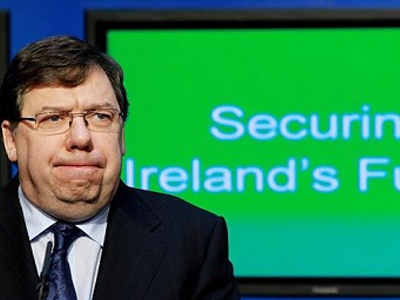 Σε εύθραυστη ισορροπία η κυβέρνηση της Ιρλανδίας