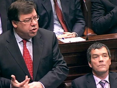 Σανίδα σωτηρίας από την αντιπολίτευση για την ιρλανδική κυβέρνηση;