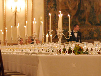 Νέα ματαίωση δεξίωσης λόγω κρίσης