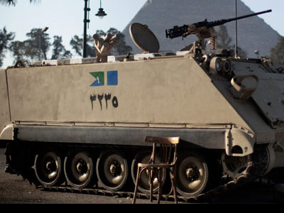 Στο πλευρό των διαδηλωτών ο στρατός της Αιγύπτου