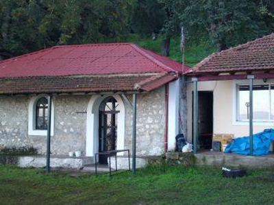 Συνελήφθησαν για χρήση ναρκωτικών σε εξωκλήσι