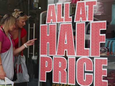 Οδηγίες προς «ναυτιλλομένους» για τις εκπτώσεις