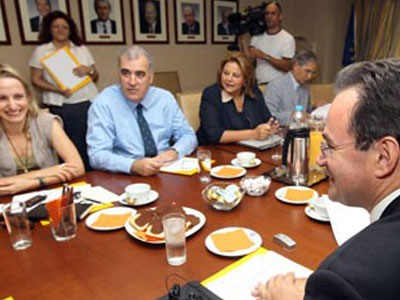 Συνεδριάζει η επιτροπή αποκρατικοποιήσεων