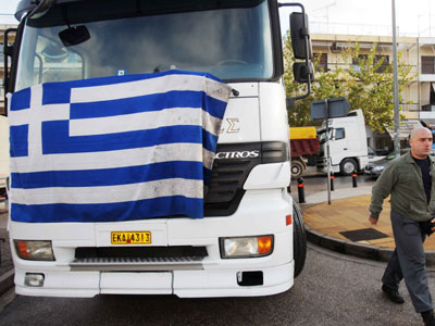 Πρώτη διαμαρτυρία για το 2011 από τους ιδιοκτήτες φορτηγών