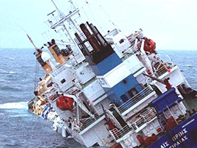 Συναγερμός για πλοίο ανοιχτά της Πύλου