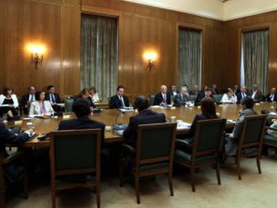 Θέματα-φωτιά στο υπουργικό συμβούλιο της Πέμπτης