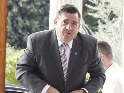 Προανήγγειλε τη διαφωνία του