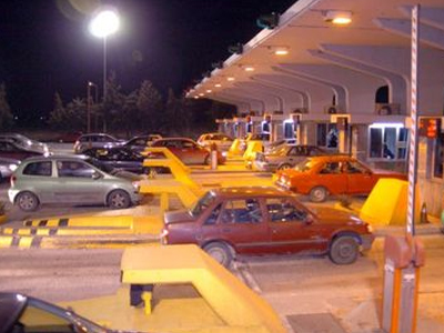 Ουρές στα διόδια των Μαλγάρων