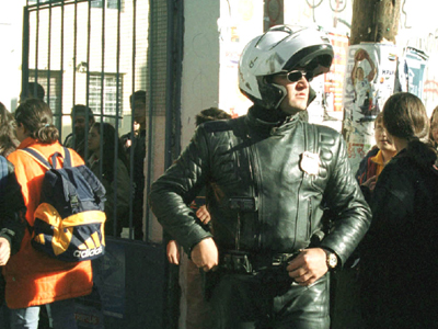 Καταγγελία για αστυνόμευση των σχολείων