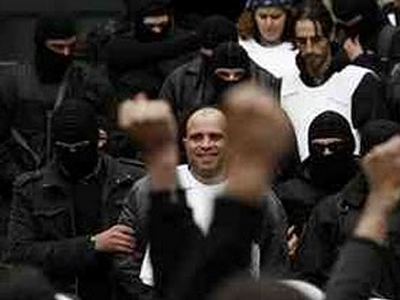 Επέμειναν στην άρνηση απολογίας