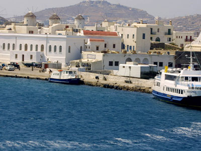 Τον συνέλαβαν μόλις αποβιβάστηκε