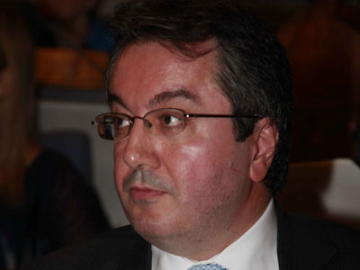 «Ξοδεύουμε πολλά και επιτυγχάνουμε λιγότερα»